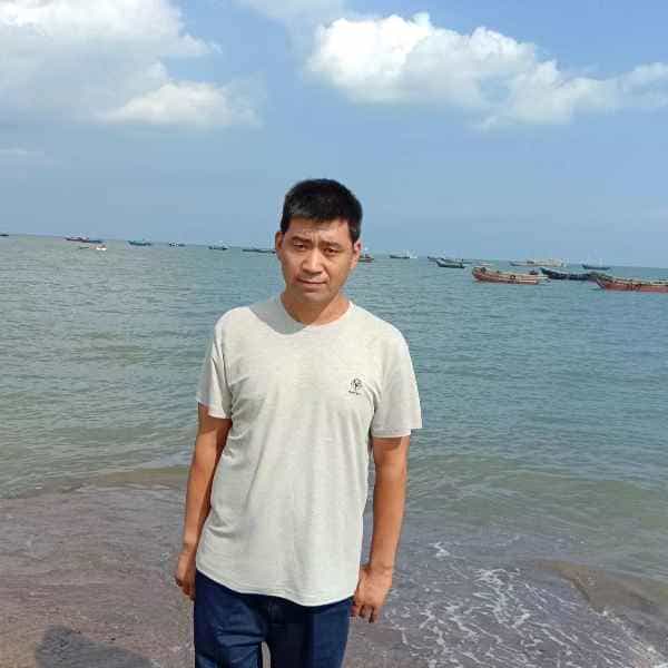 44岁岁辽宁单身帅哥 - 雅安吉缘网