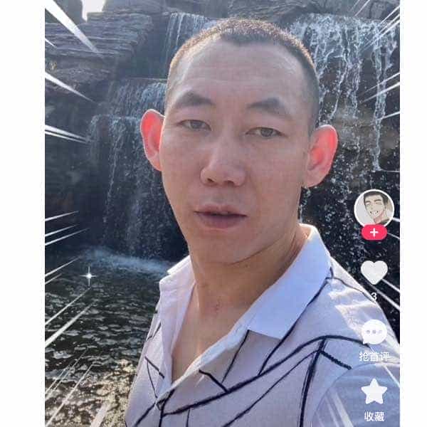 33岁岁内蒙古单身帅哥 - 雅安吉缘网
