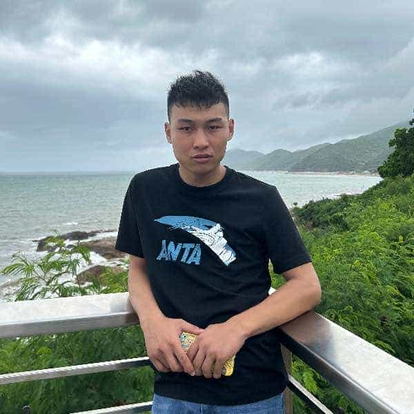 28岁岁山东单身帅哥 - 雅安吉缘网